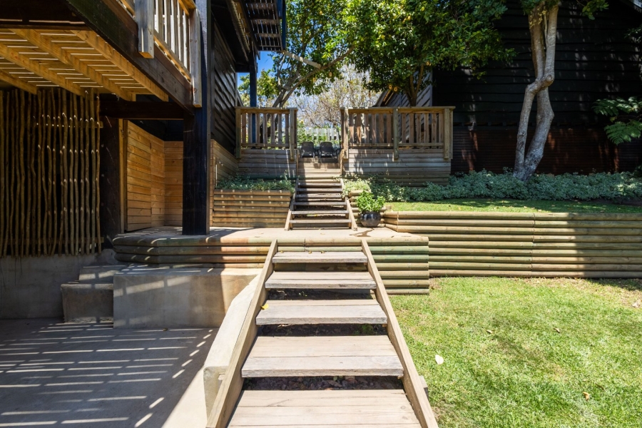 3 Bedroom Property for Sale in The Crags Western Cape